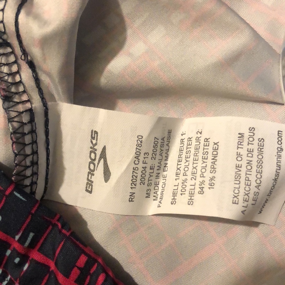 ♥️ BROOKS!  RUNNING   VEST - Picture 11 of 11